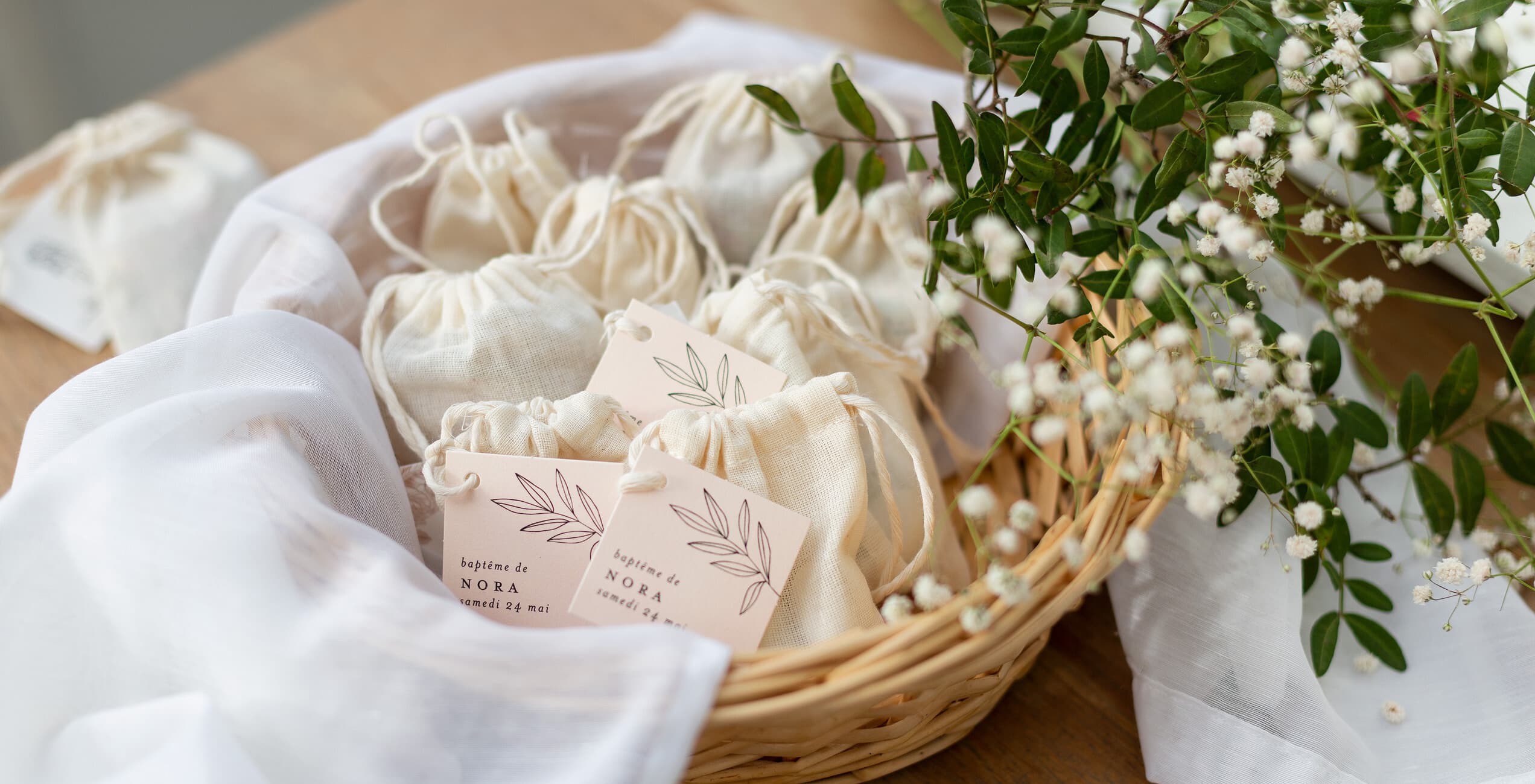 Contenant à dragées baptême