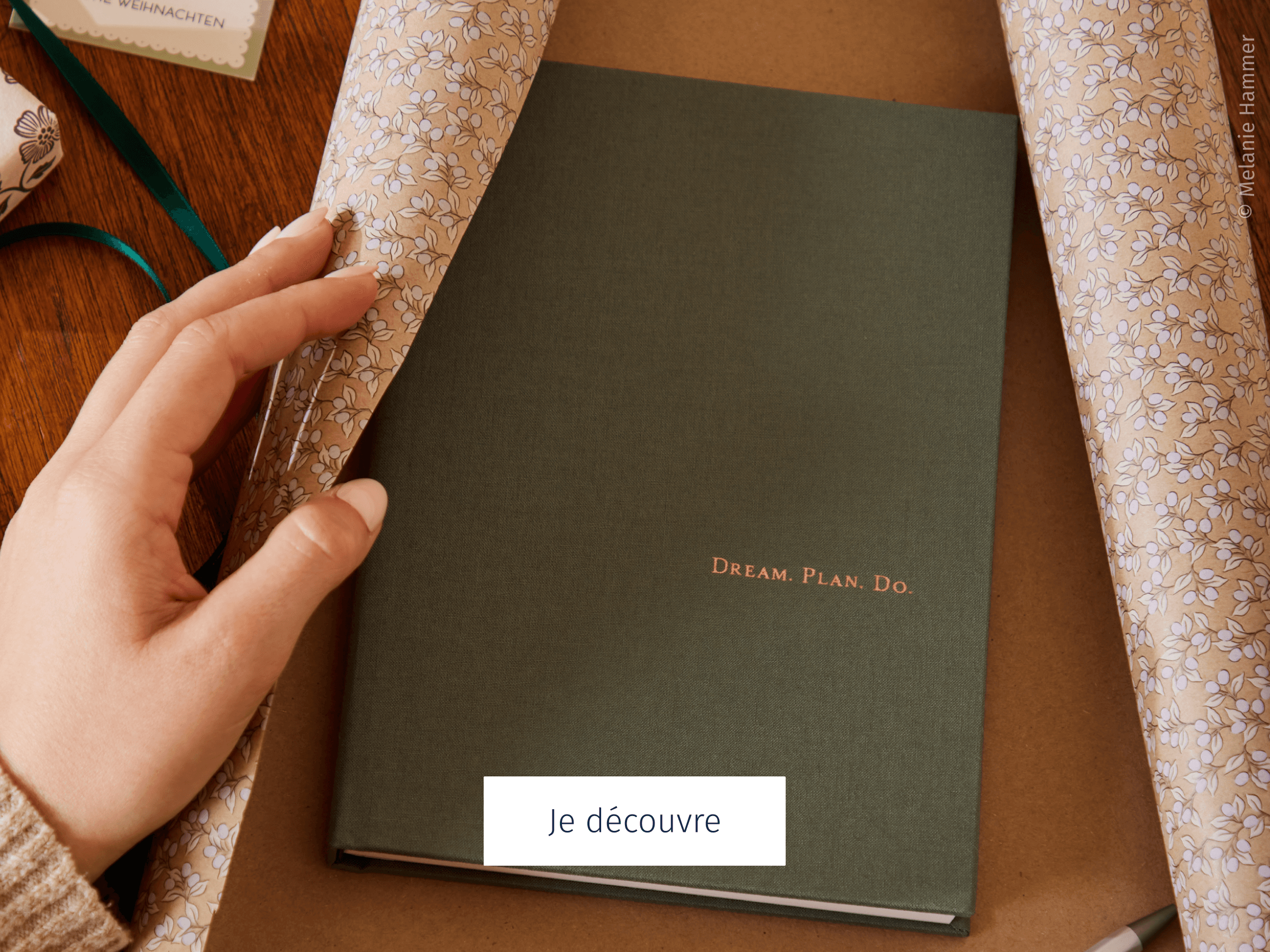 Carnet tissu doré