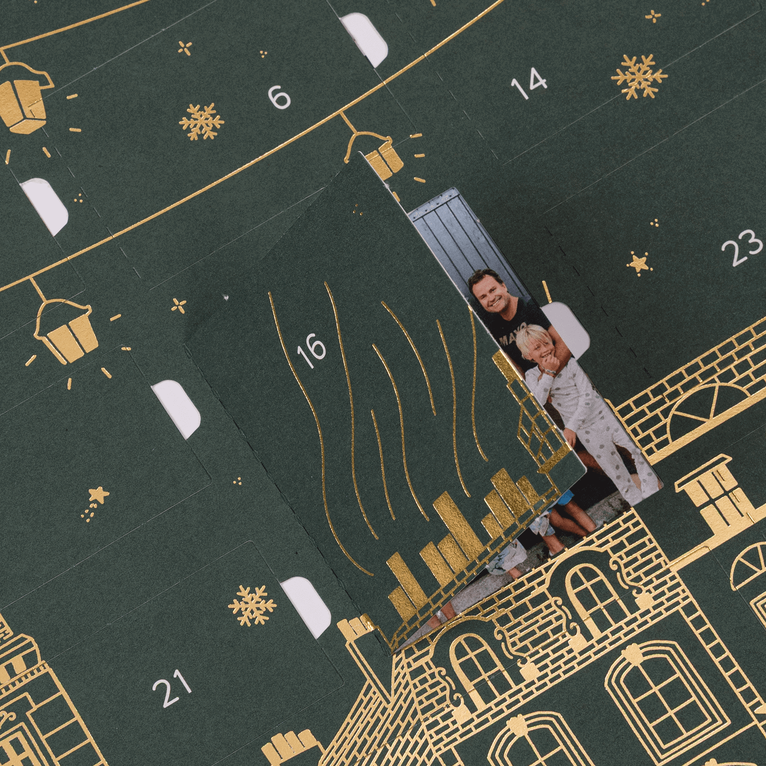 Calendrier de l'Avent Village doré